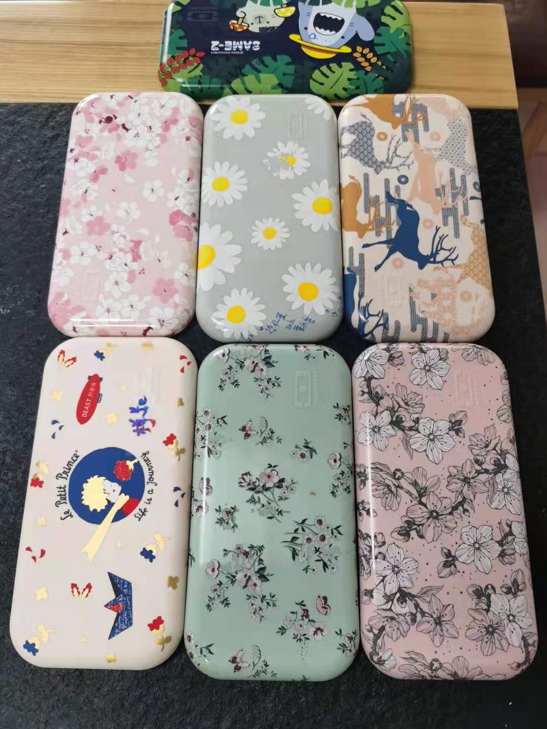 東莞建成輝水轉(zhuǎn)印廠家 水貼噴涂鐳雕絲印燙金定制加工