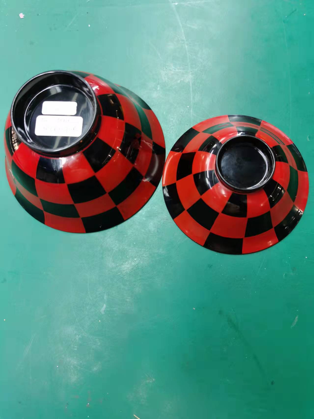 家用碗碟水轉(zhuǎn)印加工 塑膠五金水轉(zhuǎn)印水貼噴漆定制加工